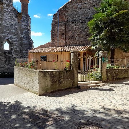 Sur Le Chemin Bed & Breakfast Auvillar Bagian luar foto